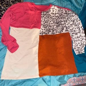 Size 2x boutique top, never worn only tried on. Just doesnt look right on me.